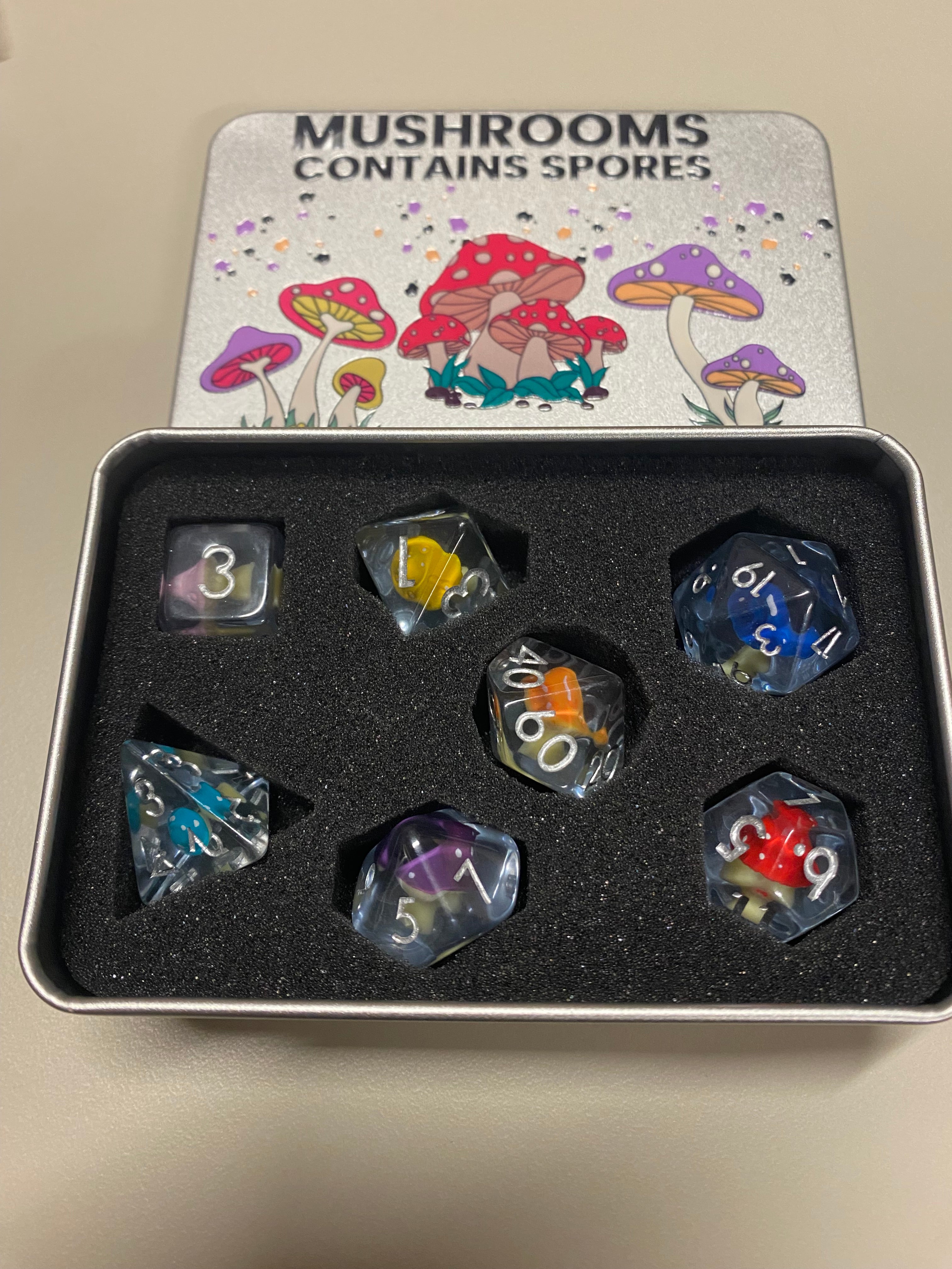 Mushroom dice